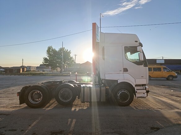 1999 Renault Premium, белый, 950000 рублей - вид 4