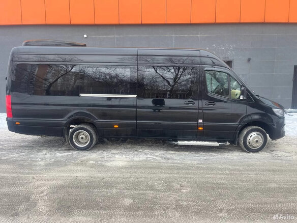 2019 Mercedes-Benz Sprinter, чёрный, 8500000 рублей - вид 2