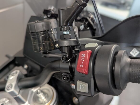 2026 Voge 900DSX, синий, 1033000 рублей - вид 9