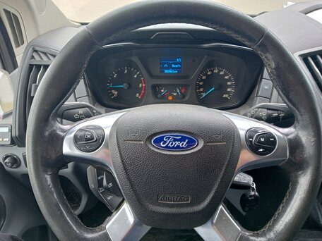 2017 Ford Transit, серебристый, 2250000 рублей, вид 5