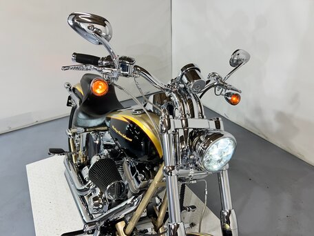 2003 Harley-Davidson Softail Deuce, золотистый, 810000 рублей, вид 5