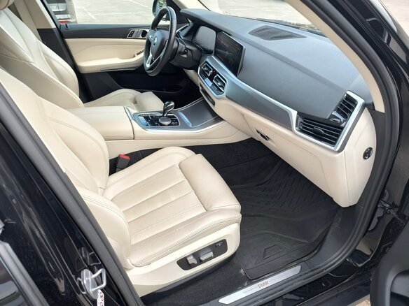 2021 BMW X5 30d IV (G05/G18), чёрный, 6900000 рублей - вид 4