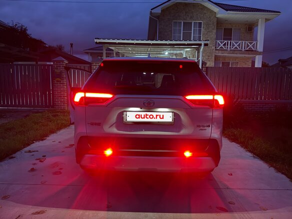 2024 Toyota RAV4 V (XA50), белый, 4800000 рублей - вид 15