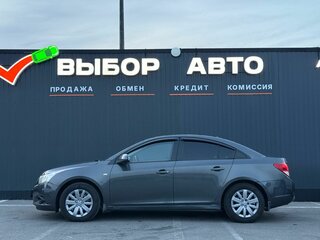2011 Chevrolet Cruze I, серый, 786000 рублей, вид 4