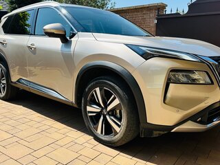 2021 Nissan X-Trail IV, серый, 3250000 рублей, вид 2