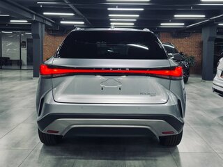 2023 Lexus RX 350 V, серебристый, 10250000 рублей, вид 4