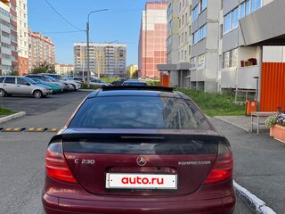 2001 Mercedes-Benz C-Класс 230 II (W203), красный, 550000 рублей, вид 3