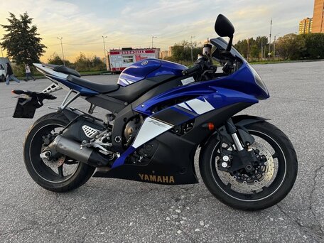 2010 Yamaha YZF-R6, синий, 640000 рублей, вид 3