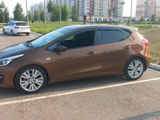 2015 Kia Ceed II Рестайлинг, коричневый, 1180000 рублей, вид 3