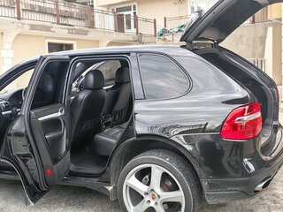 2009 Porsche Cayenne Diesel I Рестайлинг (957), чёрный, 1900000 рублей, вид 5