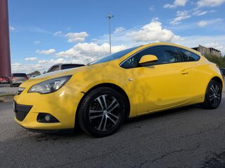 2013 Opel Astra GTC J Рестайлинг, жёлтый, 750000 рублей, вид 2