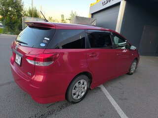 2012 Toyota Wish II, красный, 1300000 рублей, вид 2