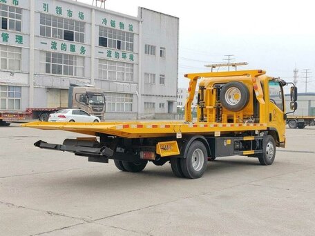 2026 Isuzu ELF KV600, жёлтый, 6409000 рублей, вид 2