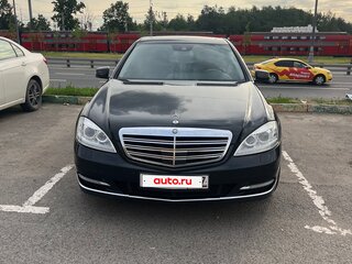 2010 Mercedes-Benz S-Класс 350 V (W221) Рестайлинг, чёрный, 1900000 рублей, вид 2