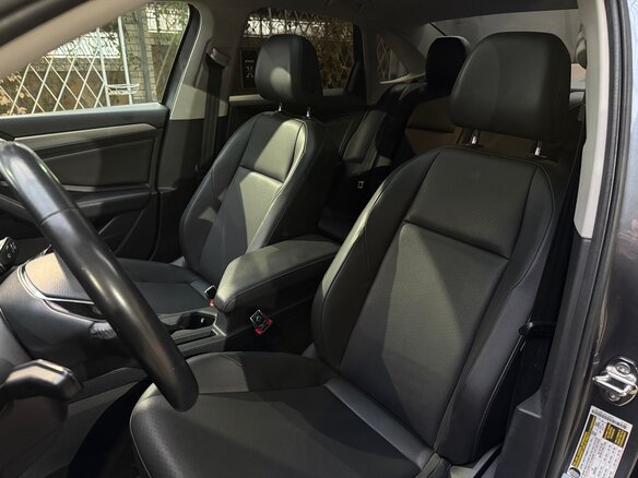 2019 Volkswagen Jetta 8-speed VII, серый, 1740000 рублей - вид 30