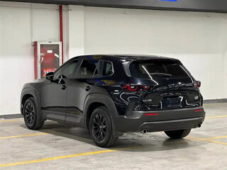 2023 Mazda CX-50, чёрный, 2400000 рублей, вид 5