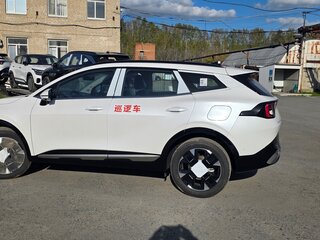 2026 Kia Sportage V Рестайлинг, белый, 5349999 рублей, вид 4