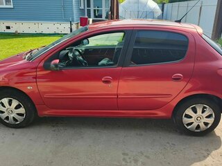 2007 Peugeot 206, красный, 280000 рублей, вид 3