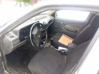 2004 Daewoo Nexia I, серебристый, 125000 рублей, вид 5