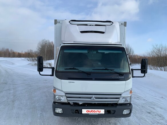 2018 Fuso (Mitsubishi) Canter, белый, 3100000 рублей - вид 1