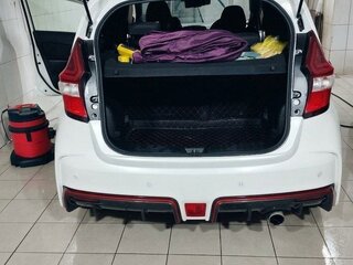 2019 Nissan Note Nismo e-Power II Рестайлинг, белый, 1600000 рублей, вид 4