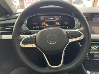 2022 Volkswagen Lavida III Рестайлинг, чёрный, 1220000 рублей, вид 5
