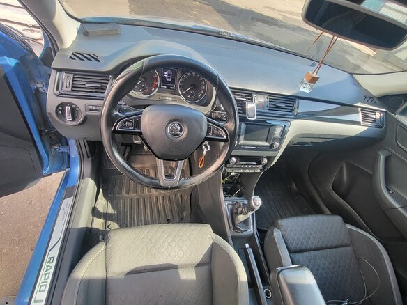 2015 Skoda Rapid I, синий, 800000 рублей - вид 6