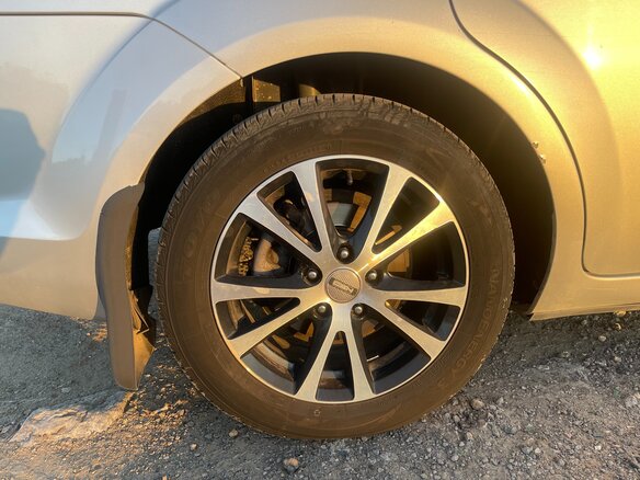 2011 Ford Focus II Рестайлинг, серебристый - вид 24