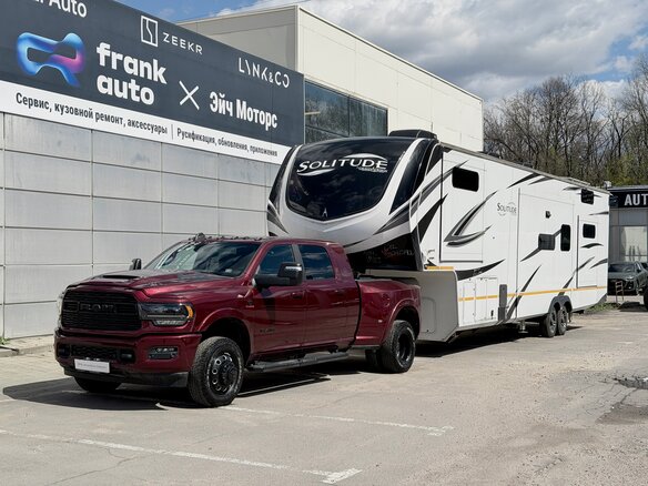 2023 RAM 3500, пурпурный, 16750000 рублей - вид 5