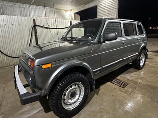 2011 Lada (ВАЗ) 2131 (4x4) 213105 I, серый, 520000 рублей, вид 4