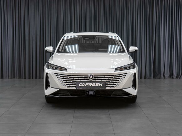 2024 Changan Lamore, белый, 1799000 рублей - вид 2