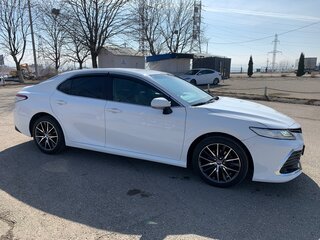 2018 Toyota Camry VIII (XV70), белый, 2300000 рублей, вид 5