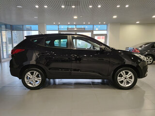 2014 Hyundai ix35 I Рестайлинг, чёрный, 1049000 рублей, вид 4