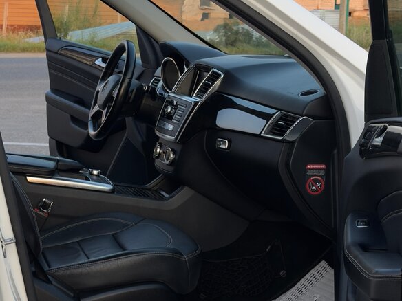 2014 Mercedes-Benz M-Класс 400 III (W166), белый, 2650000 рублей - вид 9