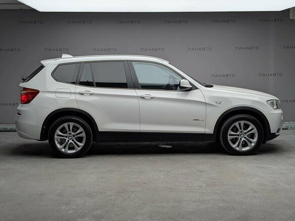 2012 BMW X3 28i xDrive II (F25), белый - вид 5