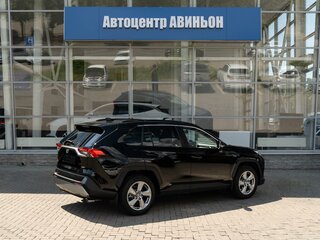 2020 Toyota RAV4 V (XA50), чёрный, 2799000 рублей, вид 2