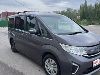 2017 Honda Stepwgn V, серый, 1480000 рублей, вид 3