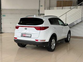 2016 Kia Sportage IV, белый, 1769900 рублей, вид 5
