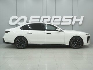 2022 BMW 7 серии 760i xDrive VII (G70), белый, 11990000 рублей, вид 5
