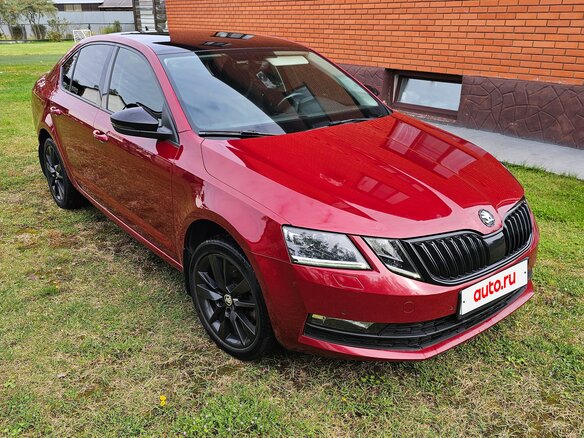 2017 Skoda Octavia III (A7) Рестайлинг, пурпурный, 1590000 рублей - вид 3