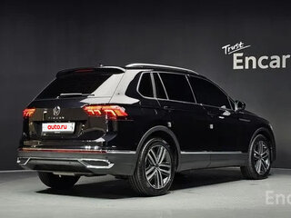 2024 Volkswagen Tiguan Allspace II Рестайлинг, чёрный, 3199000 рублей, вид 2