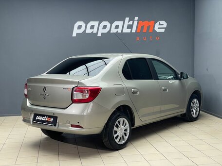 2018 Renault Logan II, бежевый, 799000 рублей, вид 3