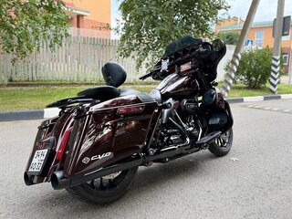 2018 Harley-Davidson CVO Street Glide, фиолетовый, 2200000 рублей, вид 5