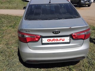 2014 Kia Rio III, серебристый, 540000 рублей, вид 2