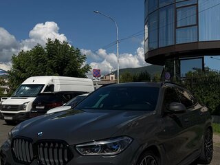 2022 BMW X6 40d III (G06), серый, 10500000 рублей, вид 1