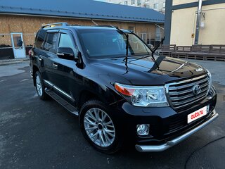 2014 Toyota Land Cruiser 200 Series Рестайлинг 1, чёрный, 3500000 рублей, вид 1