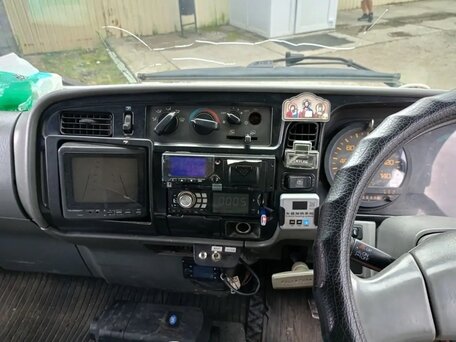1996 Fuso (Mitsubishi) Canter, голубой, 1200000 рублей, вид 3