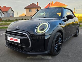 2021 Mini Hatch Cooper III (F55/F56) Рестайлинг 2, чёрный, 2520000 рублей, вид 3