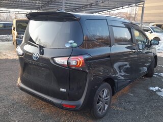 2019 Toyota Sienta II Рестайлинг, чёрный, 1900000 рублей, вид 2