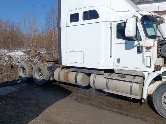 2003 International 9000 Series, белый, 1100000 рублей - вид 3